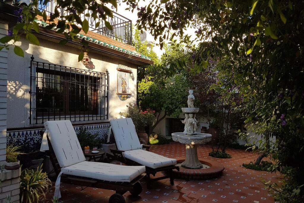Casa En Granada Con Hermoso Jardin, Parking Calle ภายนอก รูปภาพ