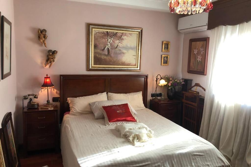 Casa En Granada Con Hermoso Jardin, Parking Calle ภายนอก รูปภาพ
